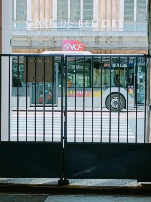 Spacieux T2 Cosy En Face De La Gare Avec Garage ! Belfort Ngoại thất bức ảnh